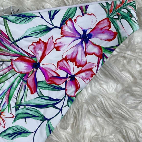 TINIBIKINI Floral Bikini Bottom high cut bikini - Picture 10 of 12